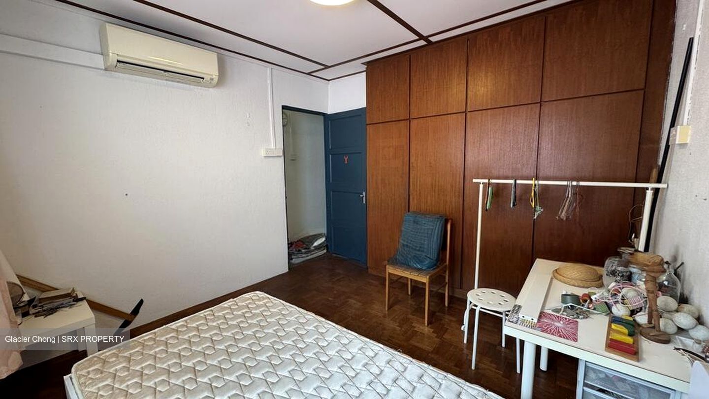Jalan Hiboran (D13), Terrace #511928491